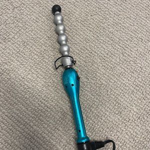 Bed Head Rock N Roller Curling Iron